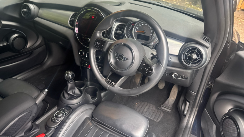 MINI Hatchback 2.0 Cooper S Exclusive 3dr Petrol Hatchback